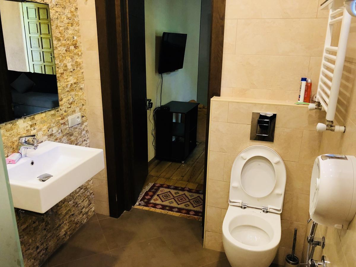 Bude Hostel Tiflis Dış mekan fotoğraf