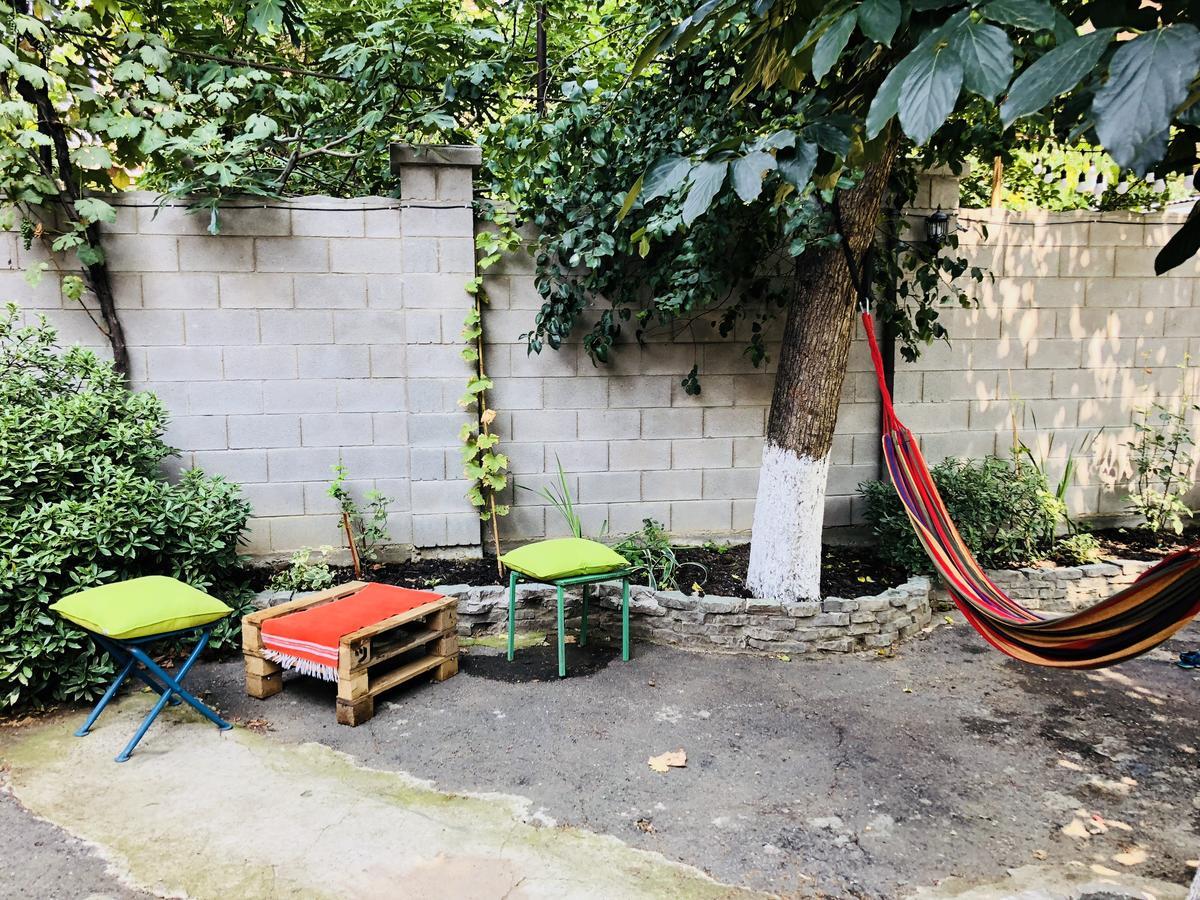 Bude Hostel Tiflis Dış mekan fotoğraf