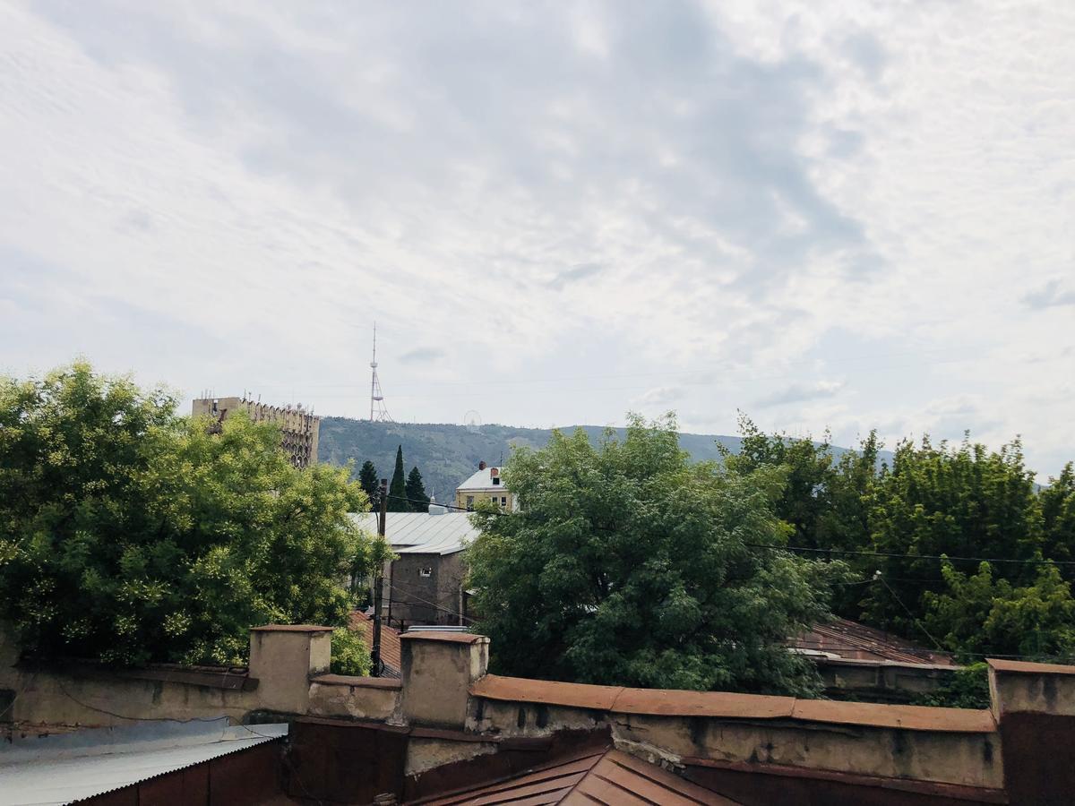 Bude Hostel Tiflis Dış mekan fotoğraf